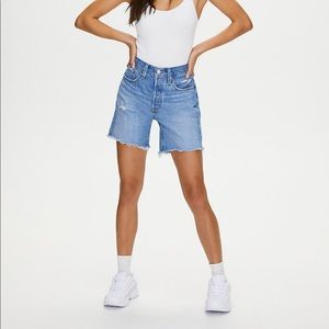 Levi’s 501 Mid Thigh Short